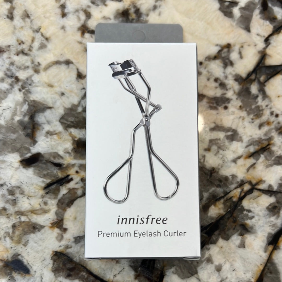 INNISFREE Premium Eyelash Curler